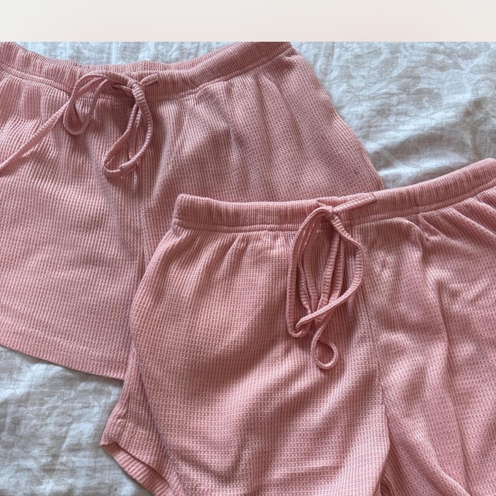 Set of 2 Cozy Pink Knit Lounge Shorts